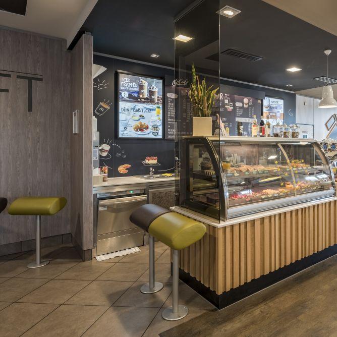 Restaurant "Gasthaus Besenhardt" in  Wackersdorf