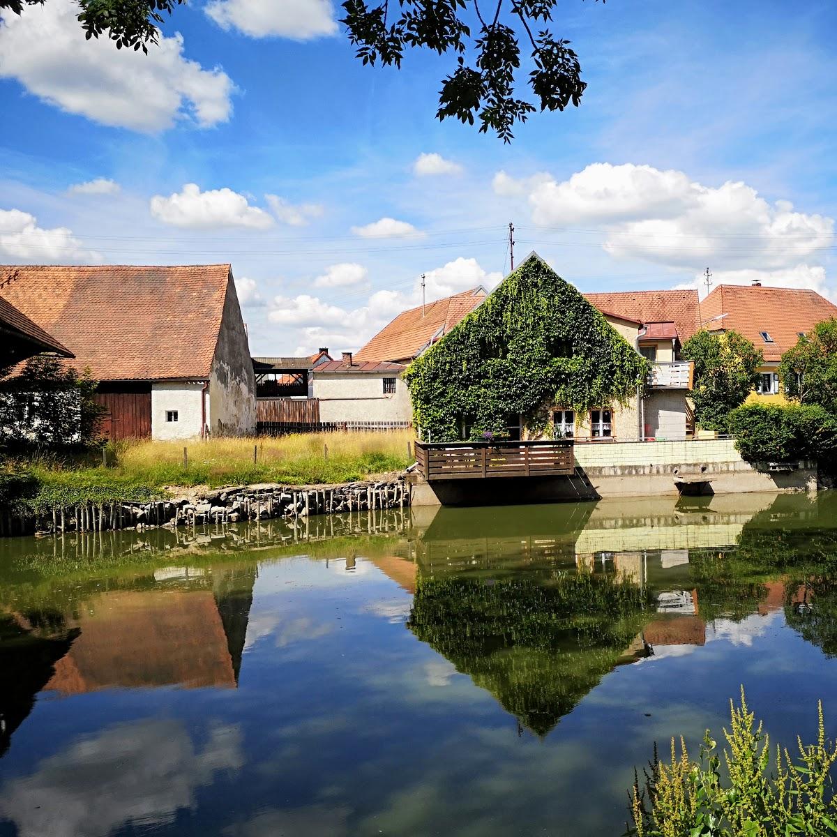 Restaurant "Gasthof zum  Weissen Lamm " in  Pleystein