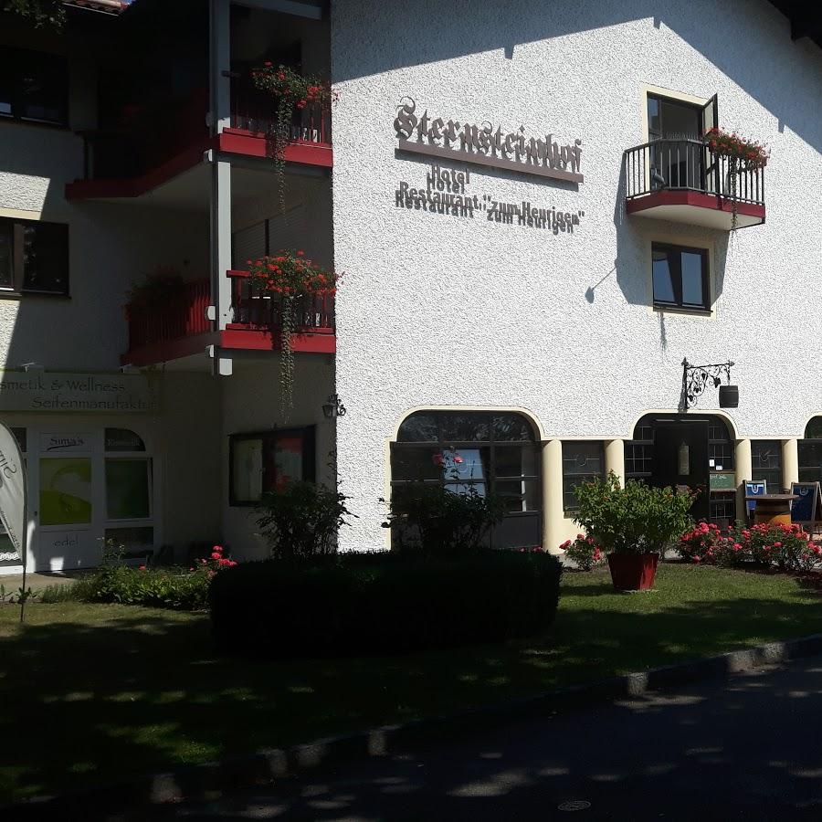 Restaurant "Halfway House" in  Bayerbach