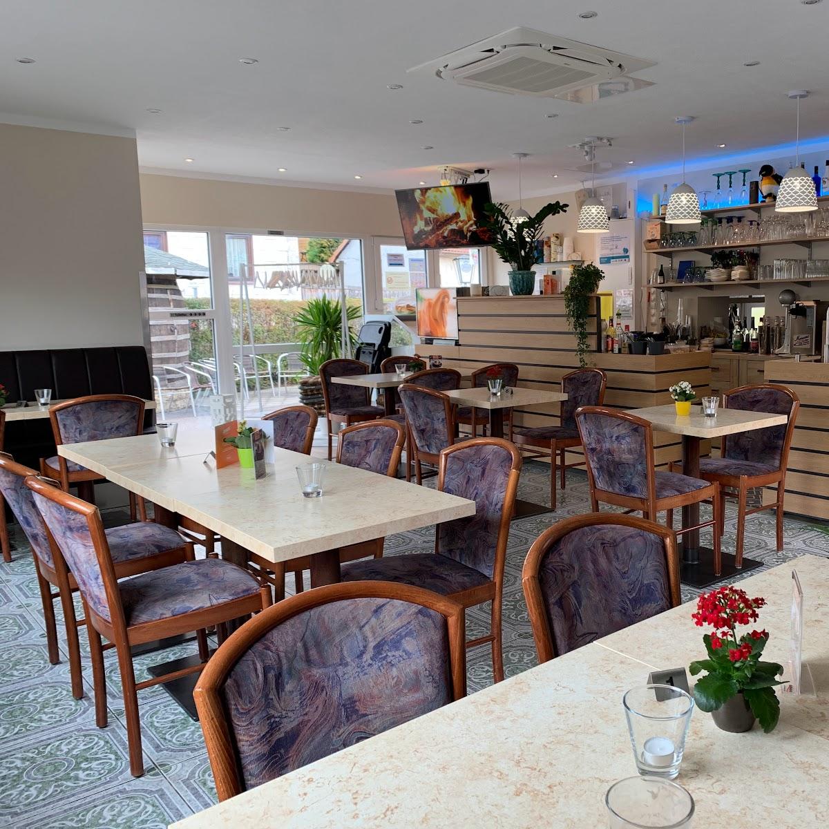 Restaurant "Pinguin Eiscafé" in Tambach-Dietharz