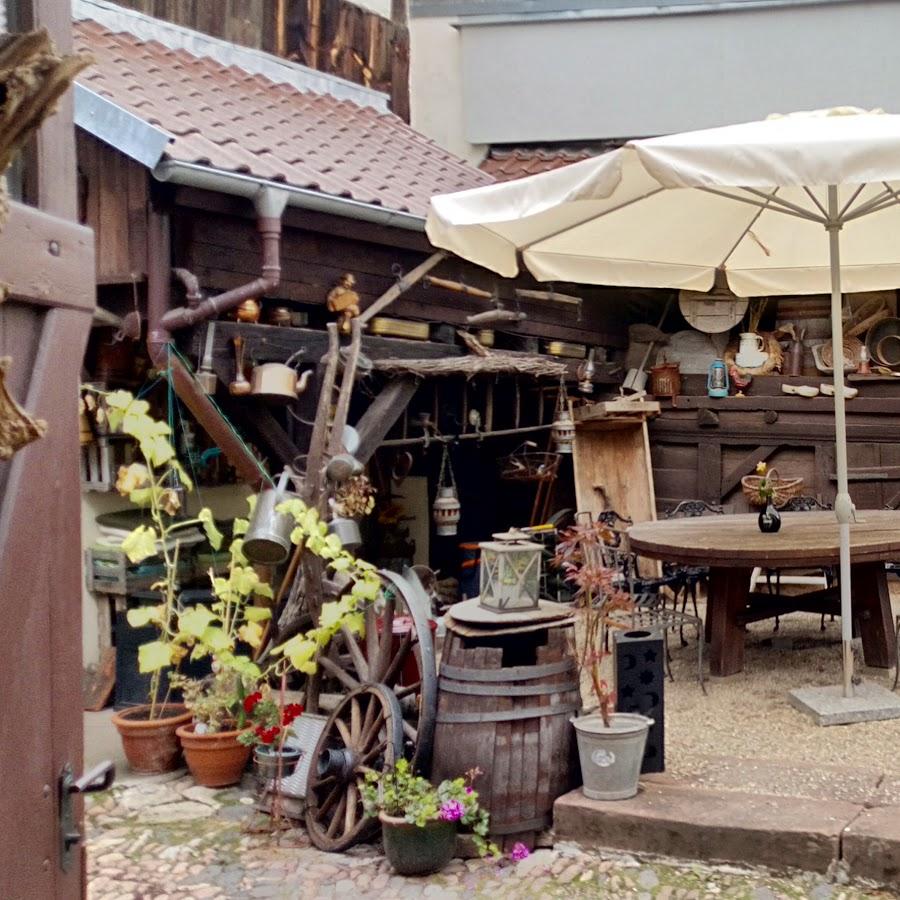 Restaurant "Moon sushibar" in  Saale