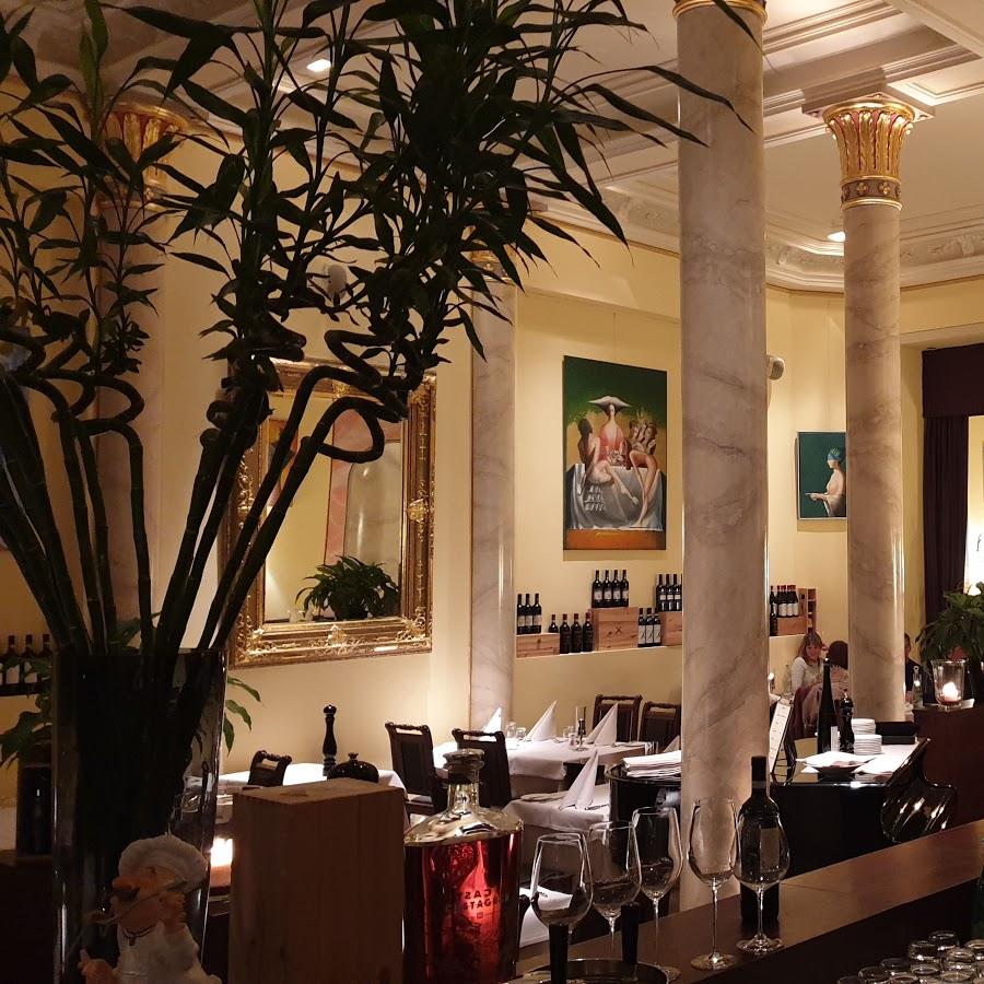 Restaurant "La Vecchia Banca" in  Höhe