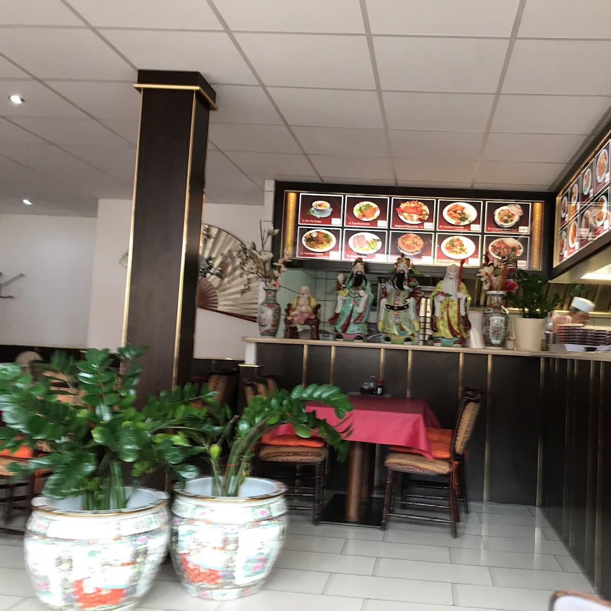Restaurant "Asia Bistro Hong Kong" in Schmelz