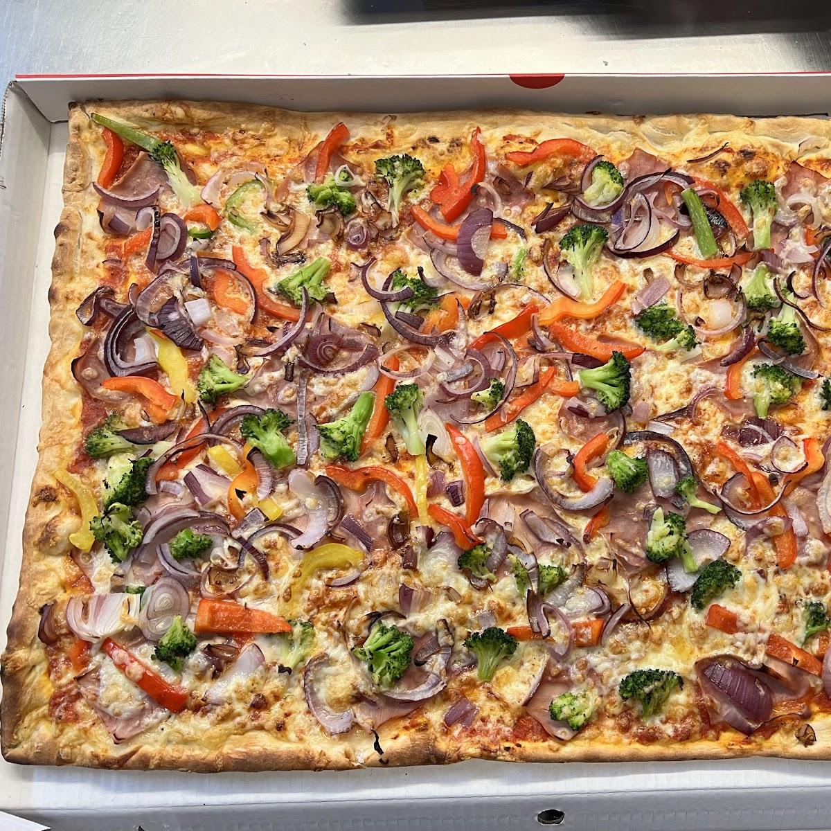 Restaurant "Singhs Pizza Service" in Kleinrinderfeld