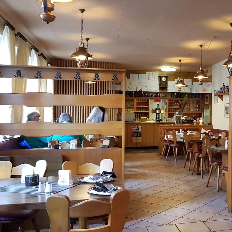 Restaurant "Gasthaus Zum Grünen Baum Altenhain" in Bad Soden am Taunus