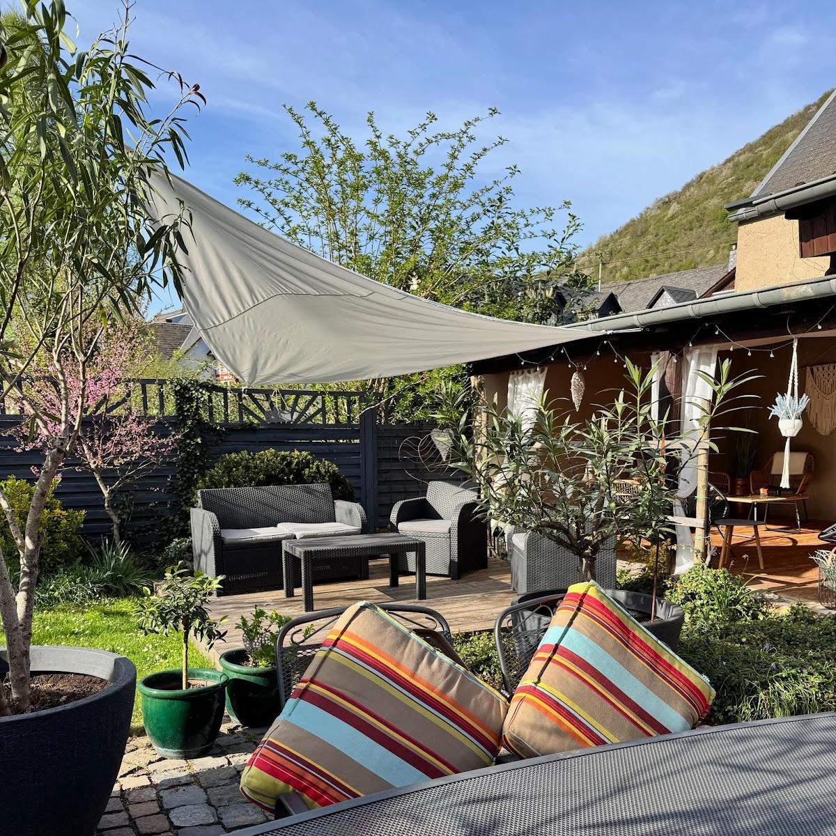 Restaurant "Villa Hausmann - Urlaubsweingut bei Cochem an der Mosel" in Ellenz-Poltersdorf