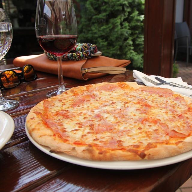 Restaurant "Riesseler Pizzeria Lieferservice Lohne" in Lohne (Oldenburg)