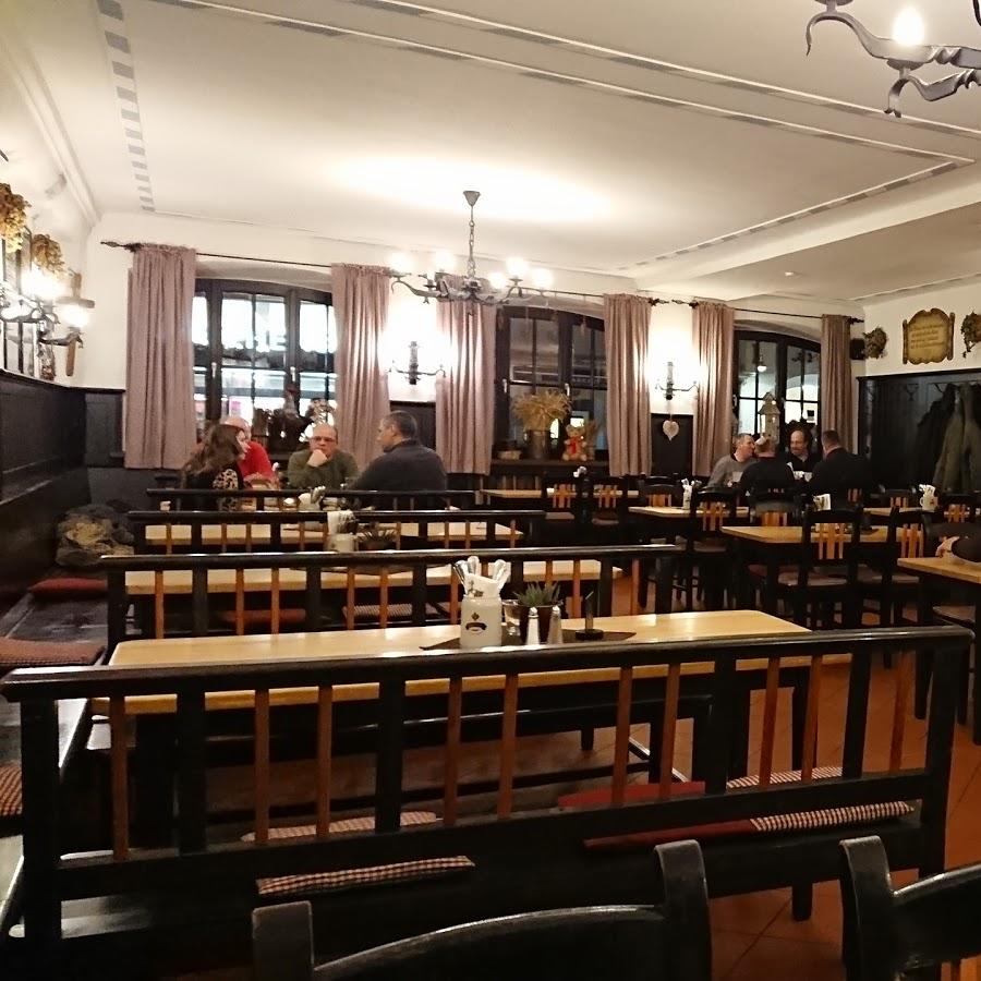 Restaurant "Bayerischer Löwe Gaststätte" in  Straubing