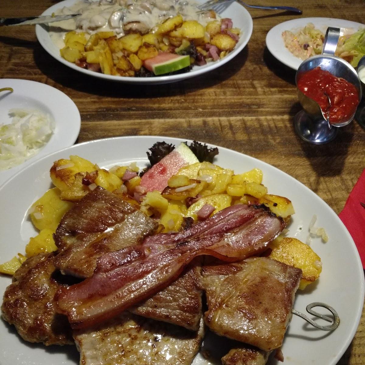 Restaurant "er Hof" in  Leezdorf