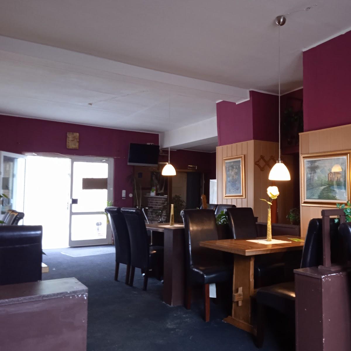 Restaurant "Pizzeria Roma" in Leezdorf