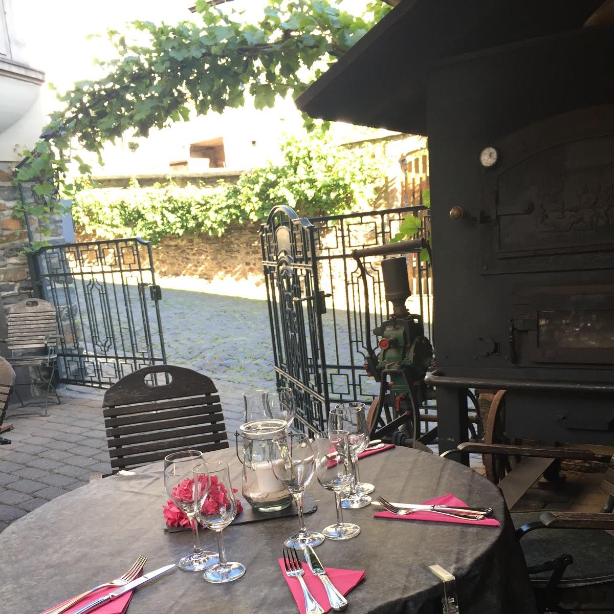 Restaurant "Churtrierischer Weinhof - Strausswirtschaft Renk -  - Mosel" in  Enkirch