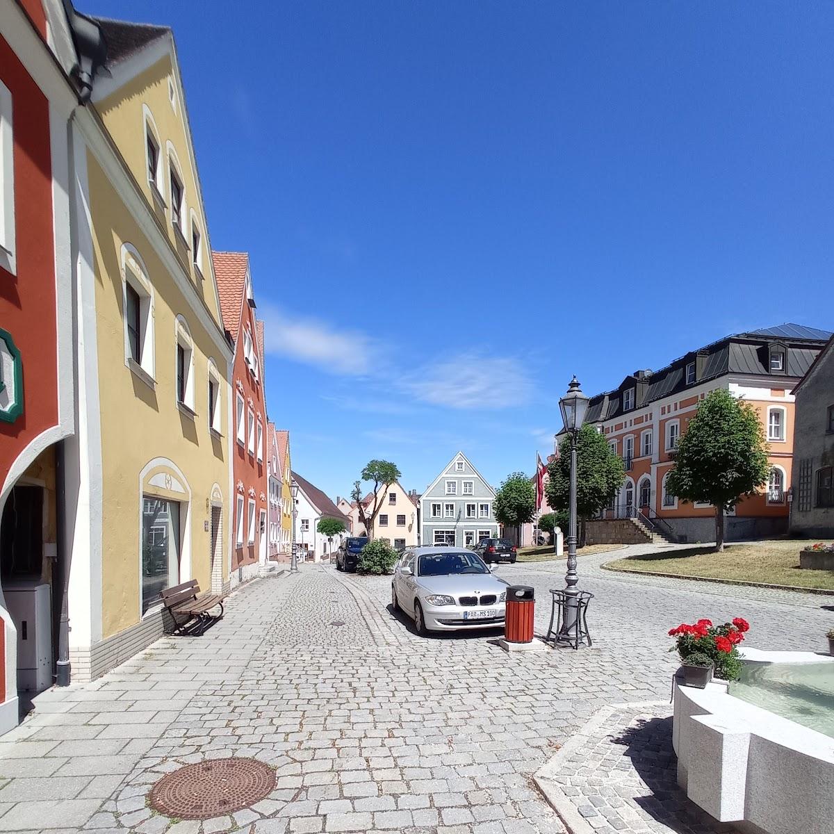 Restaurant "Hotel-Gasthof zum Löwen" in Velburg
