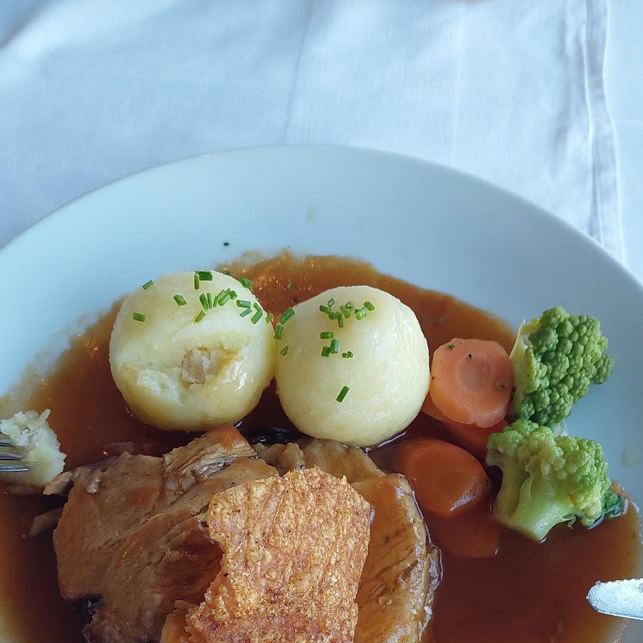 Restaurant "Hotel Gut Ising K. Magalow Kg" in  Chieming