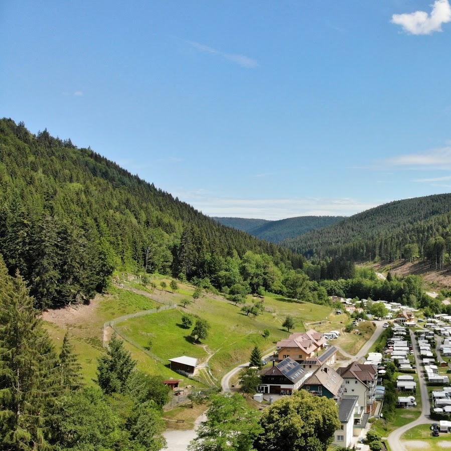 Restaurant "Family - Resort Kleinenzhof" in Bad Wildbad