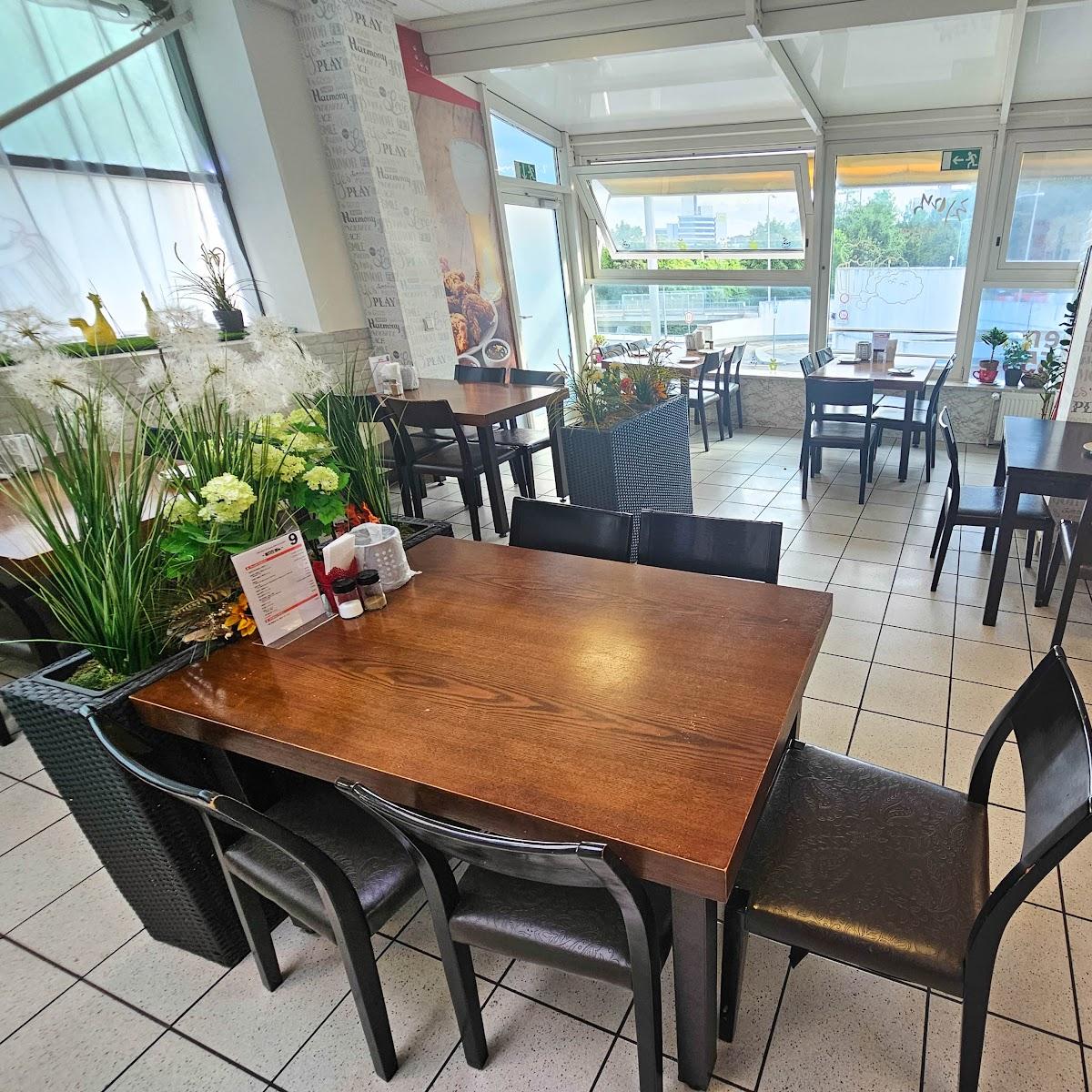 Restaurant "TNT BOOM" in Schwalbach am Taunus