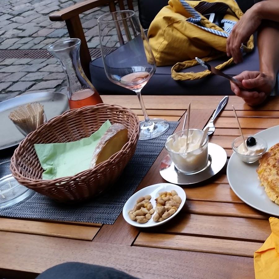 Restaurant "Restaurant zum Schwarzen Löwen" in  Weinstraße