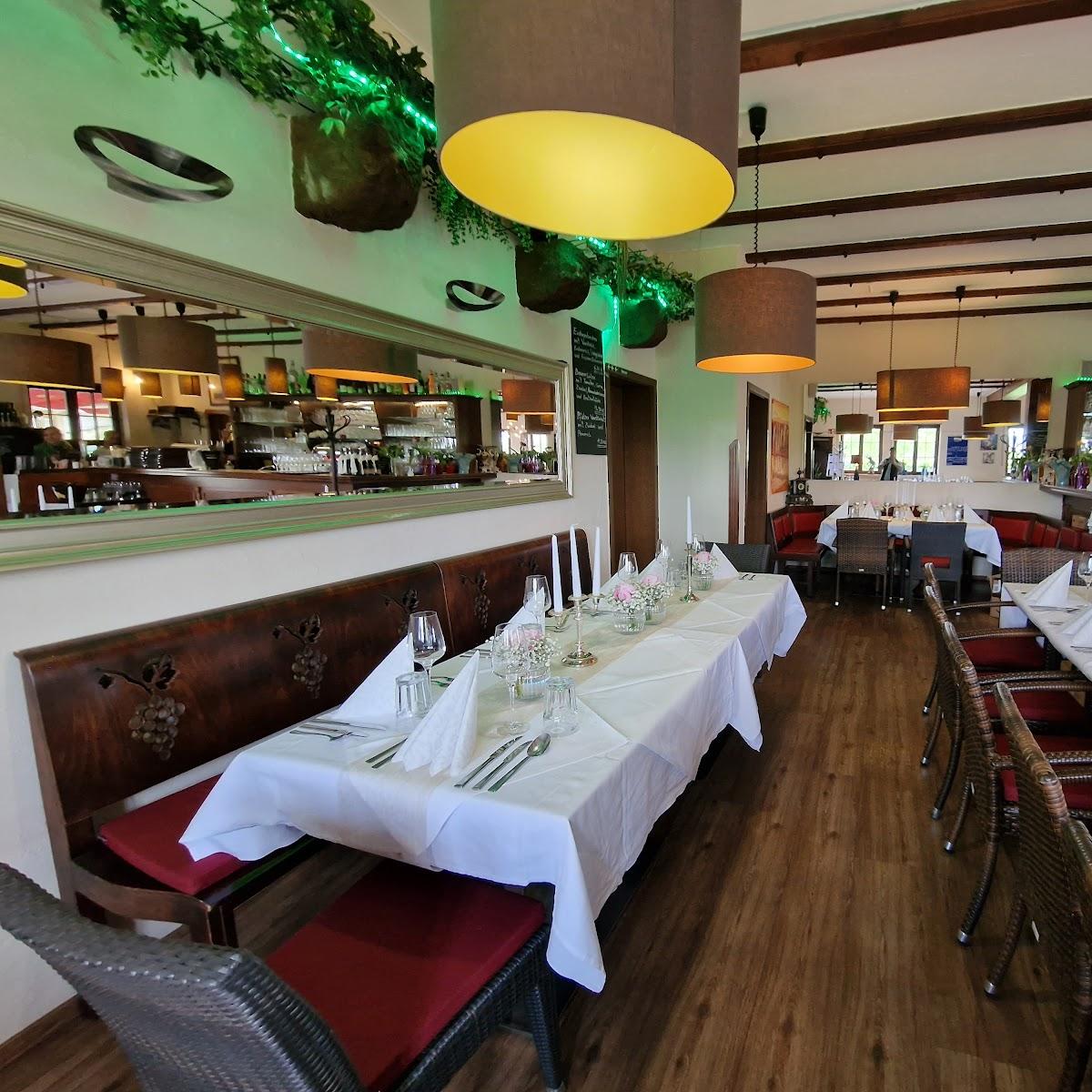 Restaurant "Gutsschänke Holzhof" in Neustadt an der Weinstraße