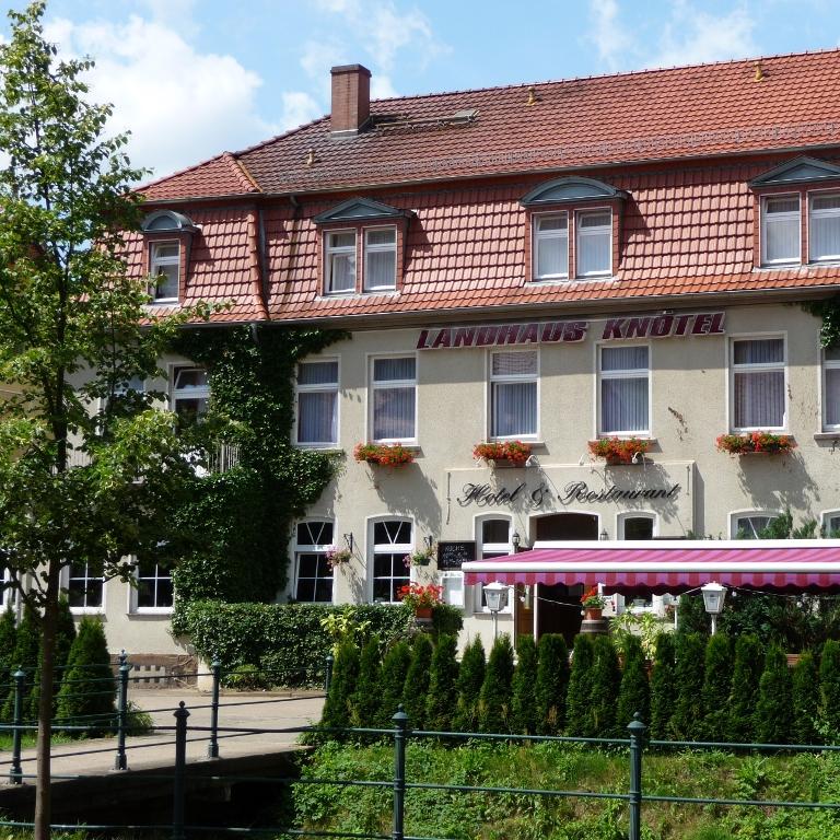 Restaurant "Landhaus Knötel" in  Ludwigslust