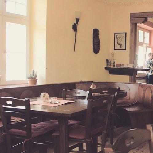 Restaurant "Müllers Lust in Hofstätten - Partnerbetrieb des Biosphärenreservats Pfälzerwald-Nordvogesen" in Wilgartswiesen