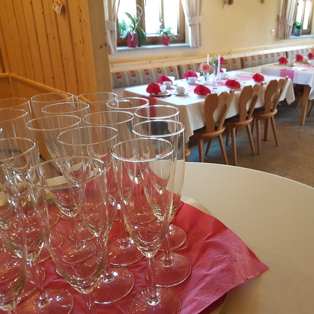Restaurant "Gasthaus  Zur Laube " in Röslau
