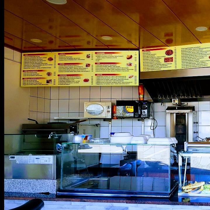 Restaurant "Gasthaus Weisses Ross" in  Wassertrüdingen