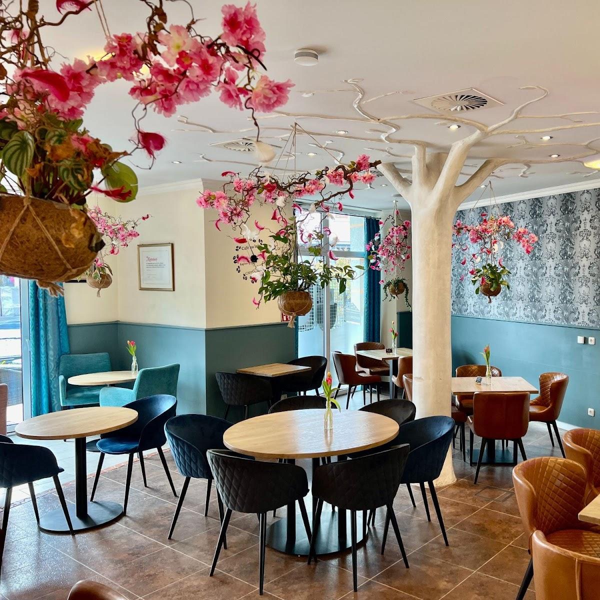 Restaurant "Cafe Reis am Markt, Bäckerei & Konditorei" in Gilching