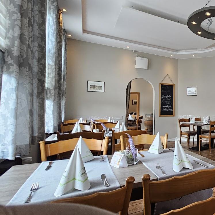 Restaurant "Schützenhof rberg" in Jade