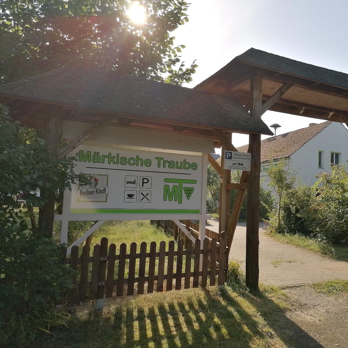 Restaurant "Märkische Traube idyllisches Gästehaus für Selbstversorger" in Zossen