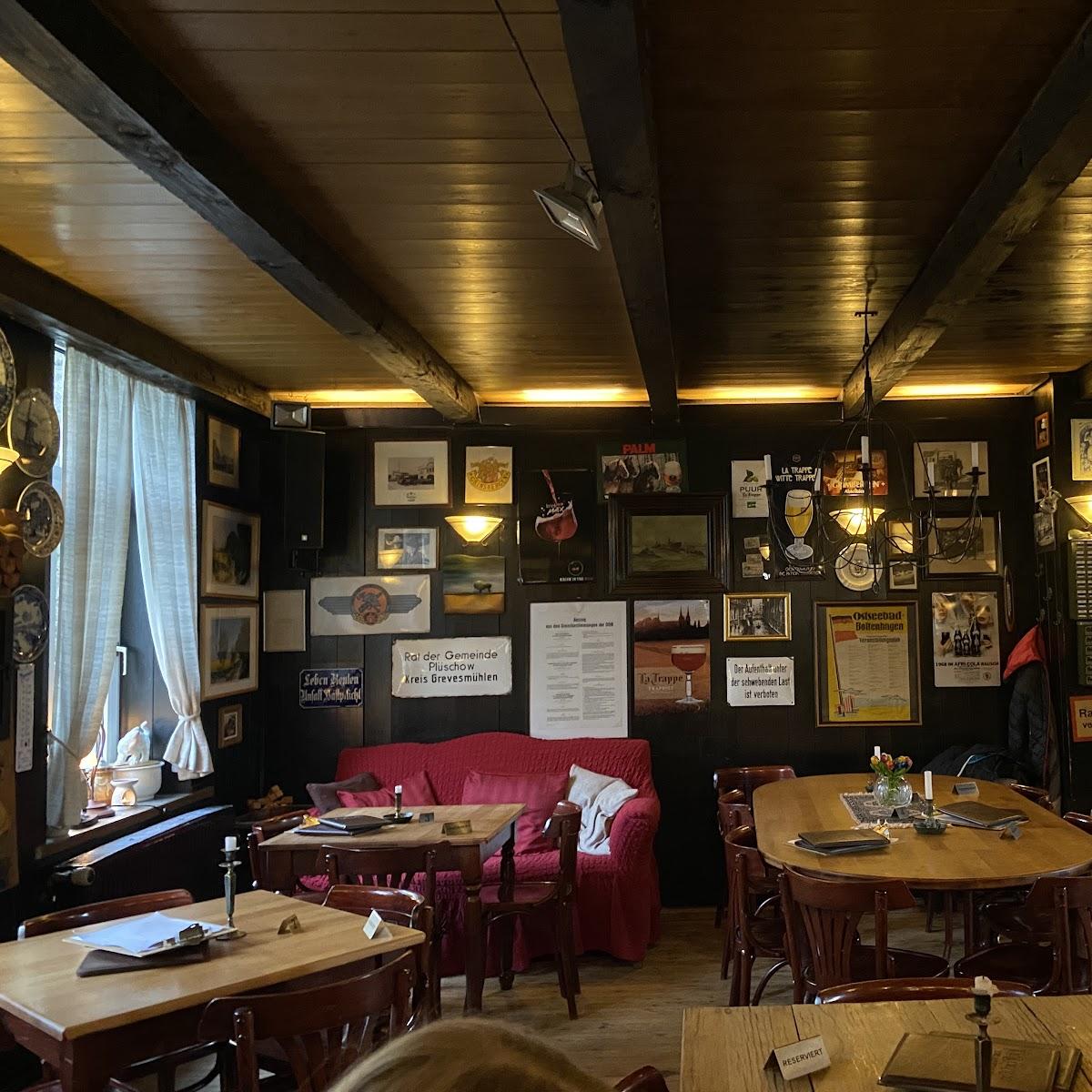 Restaurant "Dorfkrug Zum Klausner" in Ostseebad Boltenhagen