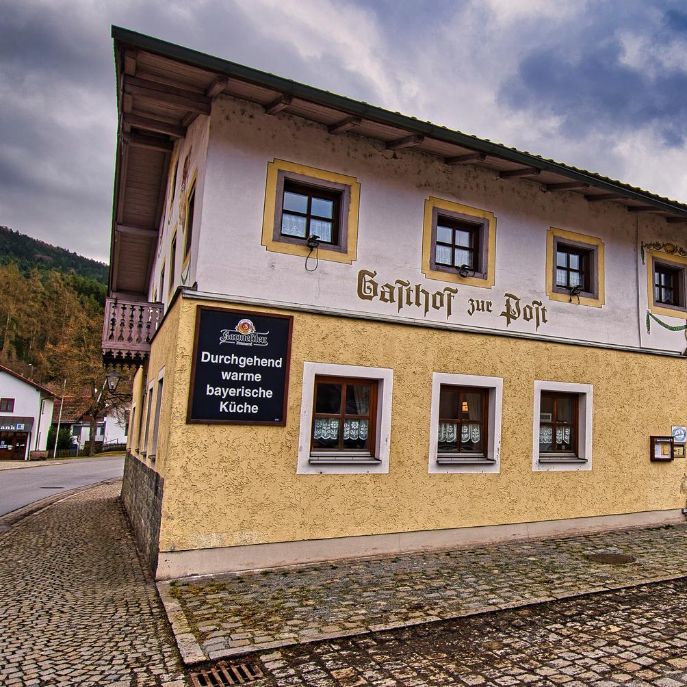 Restaurant "Gasthof zur Post" in Stallwang