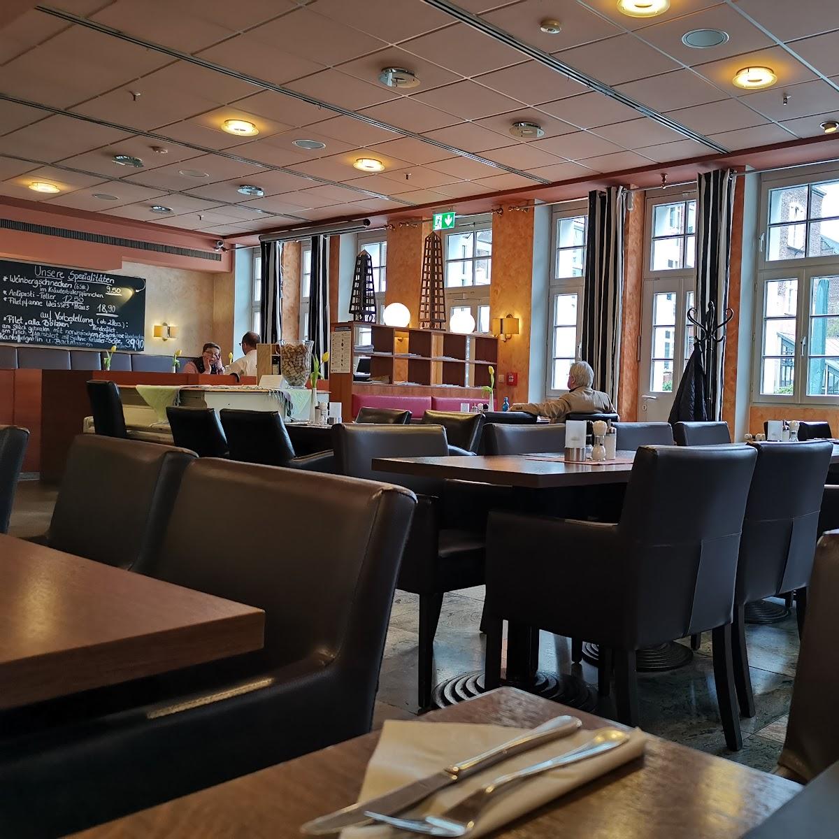 Restaurant "Weißes Haus" in Neuss