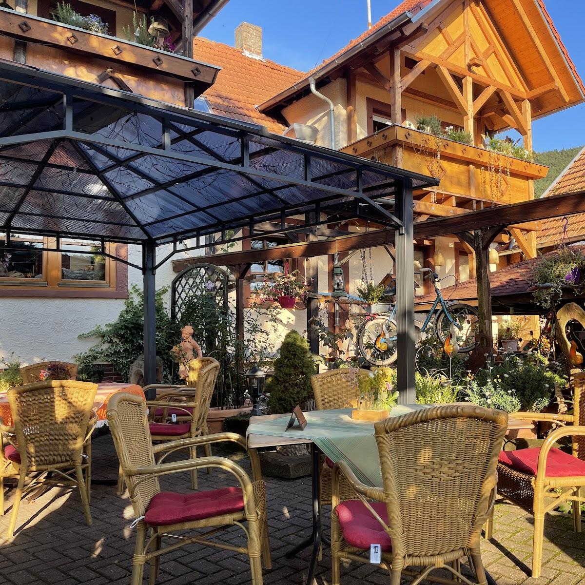 Restaurant "Zum alten Nussbaum" in Schwanheim