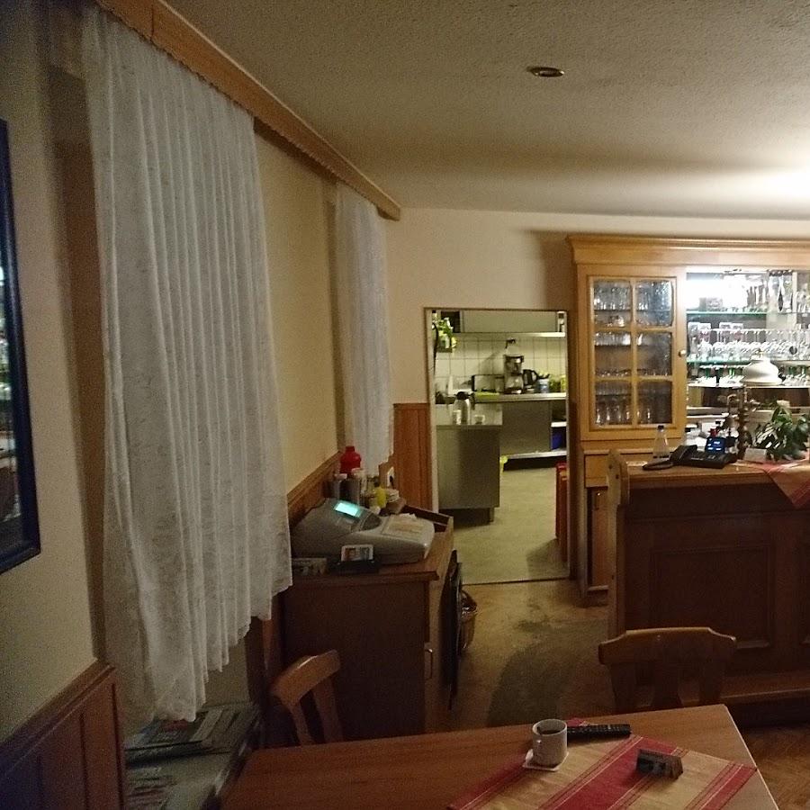 Restaurant "Helga Meyer Gaststätte Braustübel" in Staßfurt