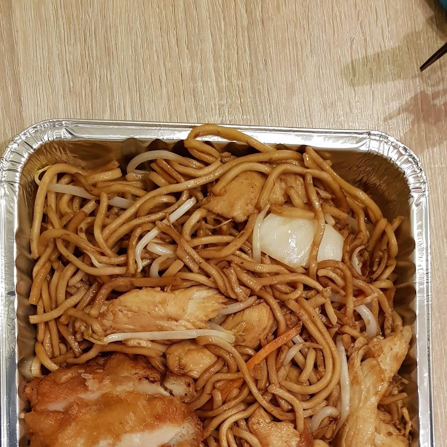 Restaurant "Goldener Drachen, China-Thai Bistro" in Staßfurt