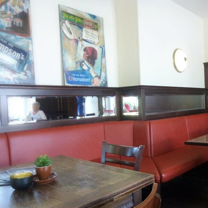 Restaurant "Speisebetrieb König" in Hecklingen