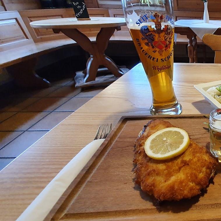 Restaurant "Hahnei-Huaba" in Ainring