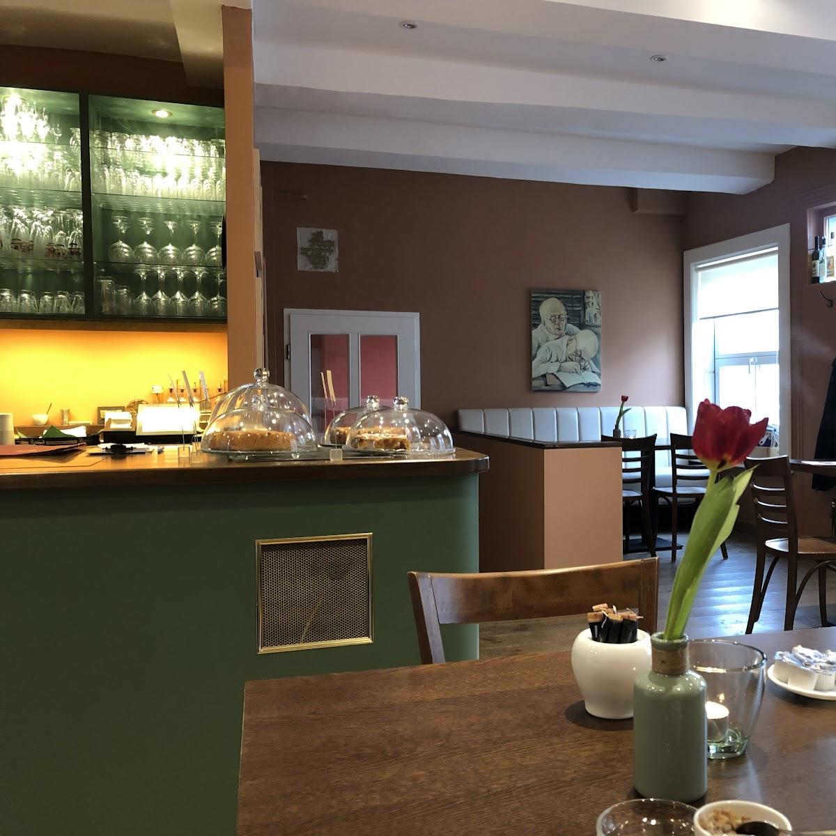 Restaurant "Restaurant | Café Hirsch" in Halberstadt