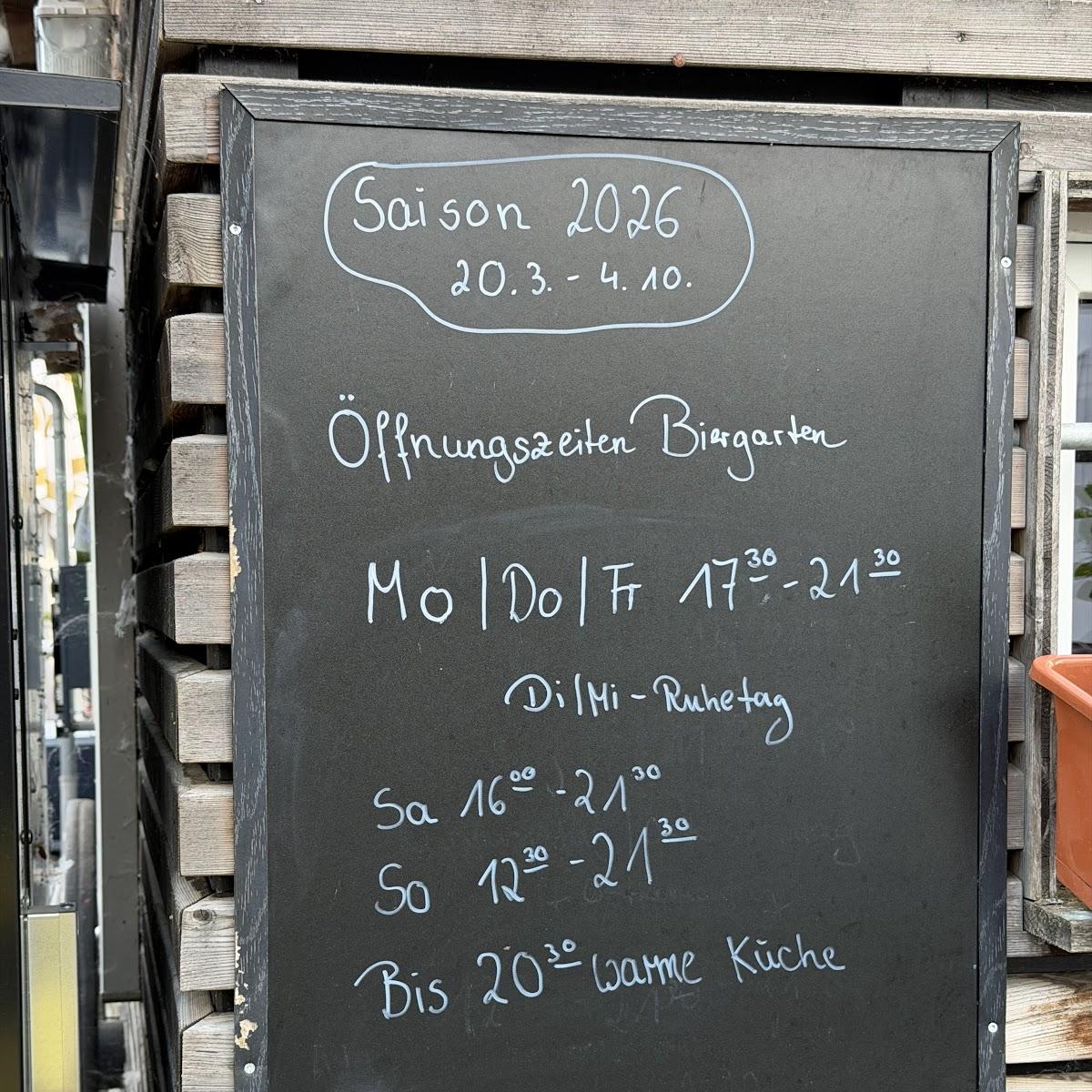 Restaurant "Biergarten Wohnmobilpark" in Schwarzach