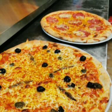 Restaurant "Pizzeria Piccola" in Vogtareuth