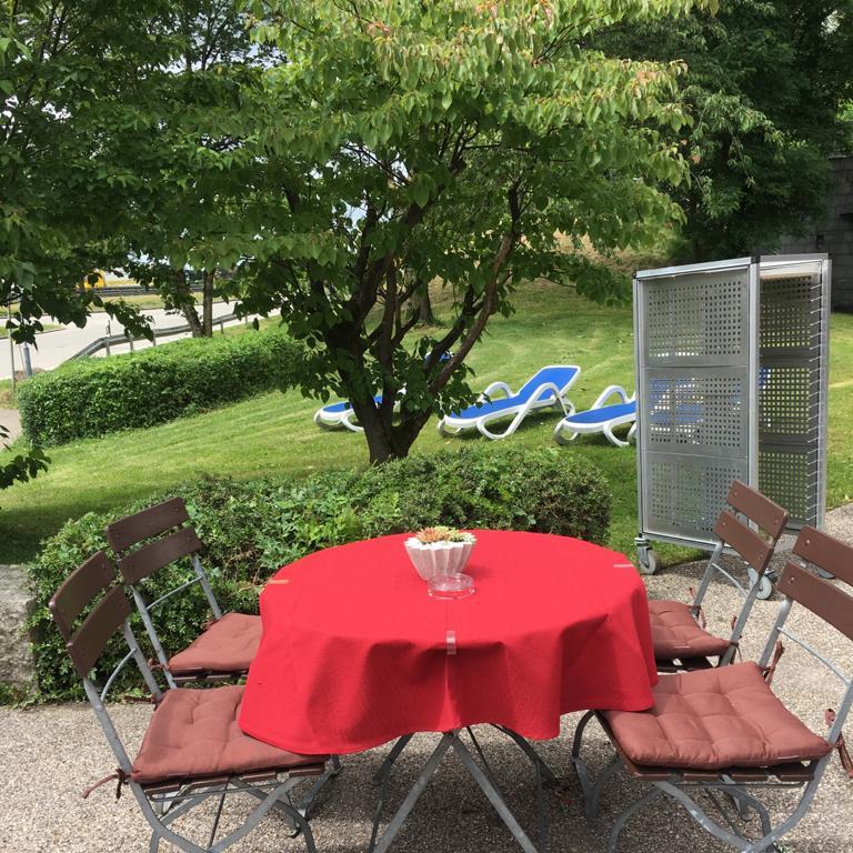 Restaurant "Marianne Mühlbauer Gasthaus-Pension" in  Windberg