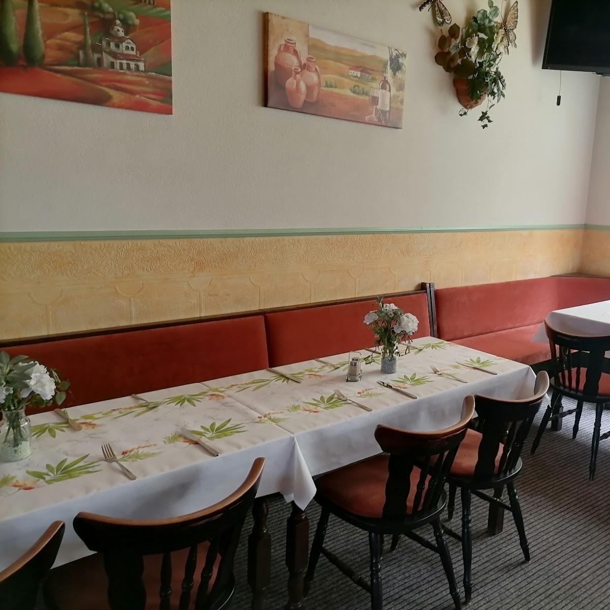 Restaurant "Zum Goldbroiler" in  Magdeburg)