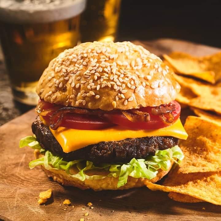 Restaurant "Bernd Müller Gaststätte Löwenbräu" in  Schneverdingen