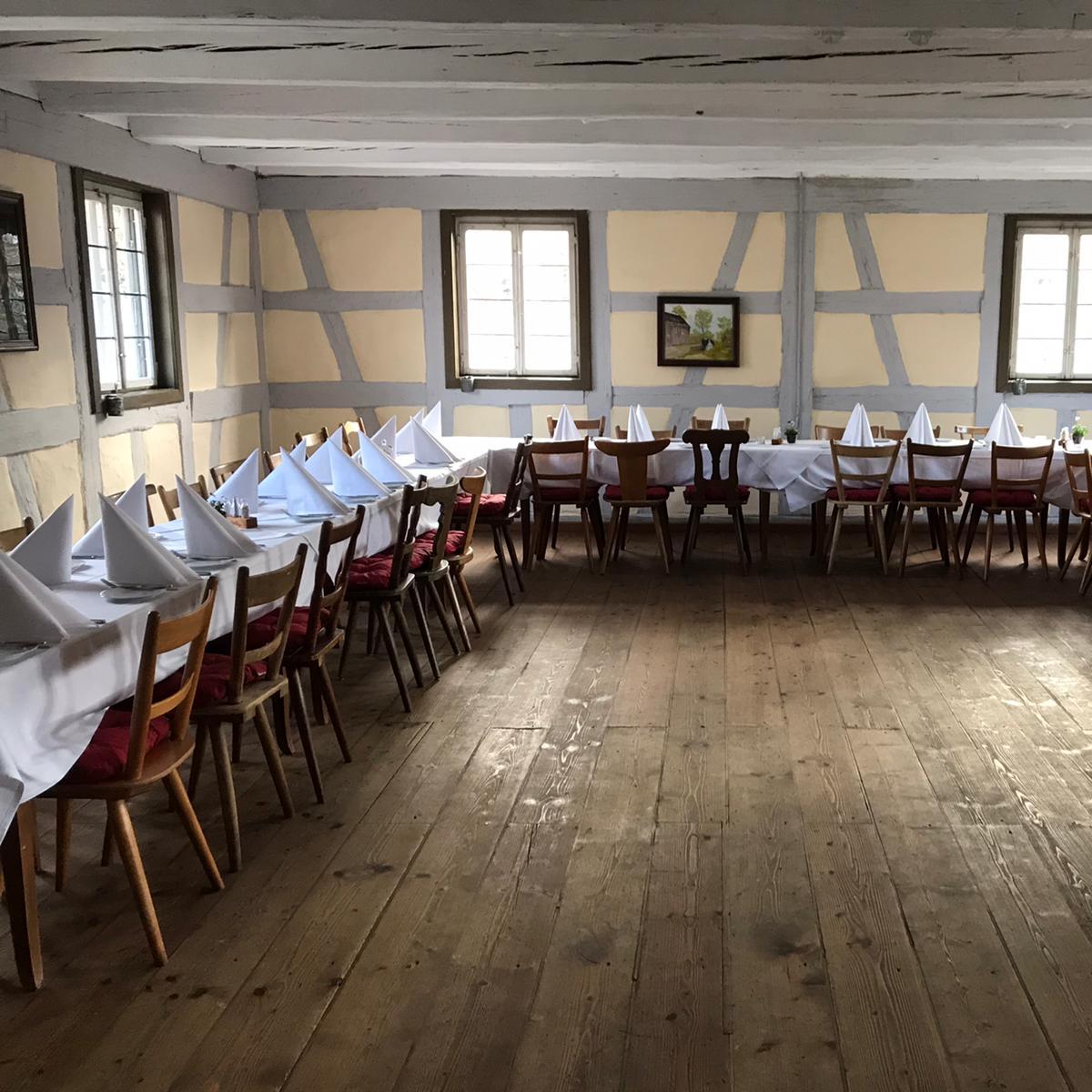 Restaurant "Gasthof zum roten Ochsen" in  Hall