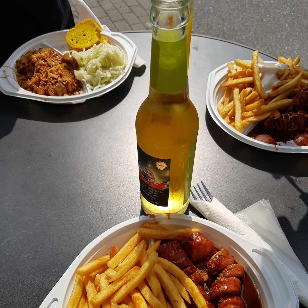 Restaurant "Karsten Heinze Imbisswagen Curry Karsten" in  Husum