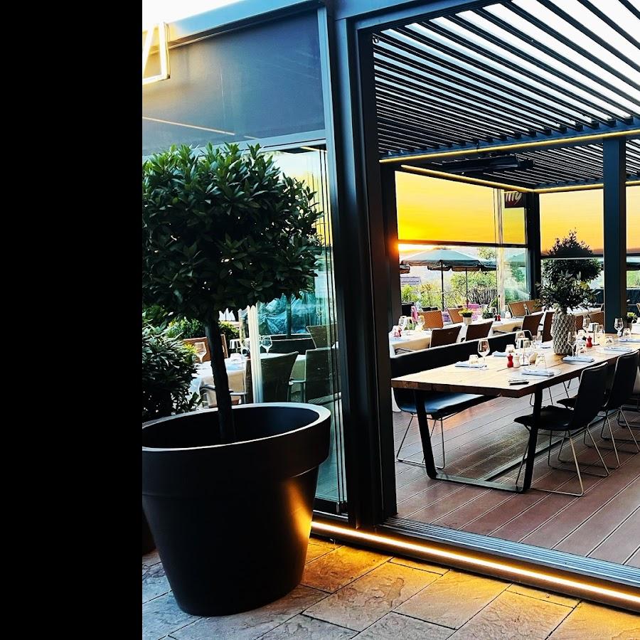 Restaurant "Wiener Küche im Schloss" in Wiesenthau