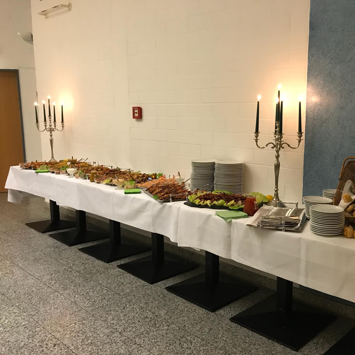 Restaurant "Otto Gastronomie GmbH & Co. KG, Bistro, Stadthallentreff Eventlocation" in Beverungen