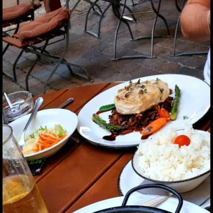 Restaurant "Alte Post Gastro Betriebs GmbH" in Teisendorf