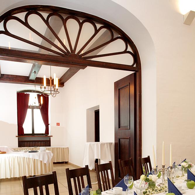 Restaurant "Bräustüberl Schloss" in  Seefeld