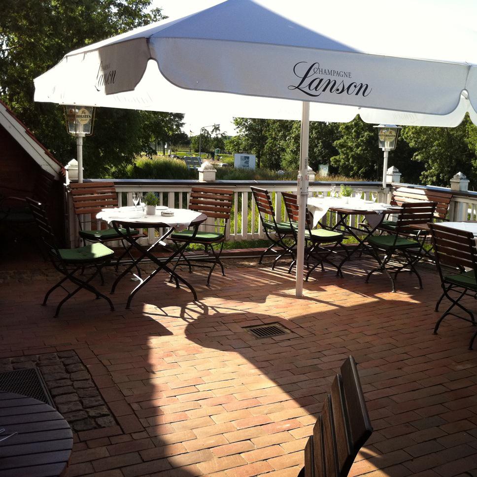 Restaurant "Fährhaus Kirschenland" in  Jork