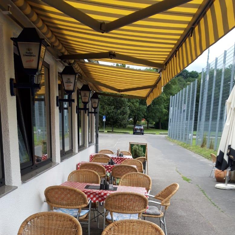 Restaurant "Gaststätte Zwitscherstüble, Inhaberin Kerstin Harder" in  Obersulm